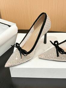 Xin Jing Shoes 女士高跟鞋,新款时尚百搭蝴蝶结水钻网面婚宴鞋,优雅日常通勤网面透气细高跟鞋 - 卡其色 - 查看 10