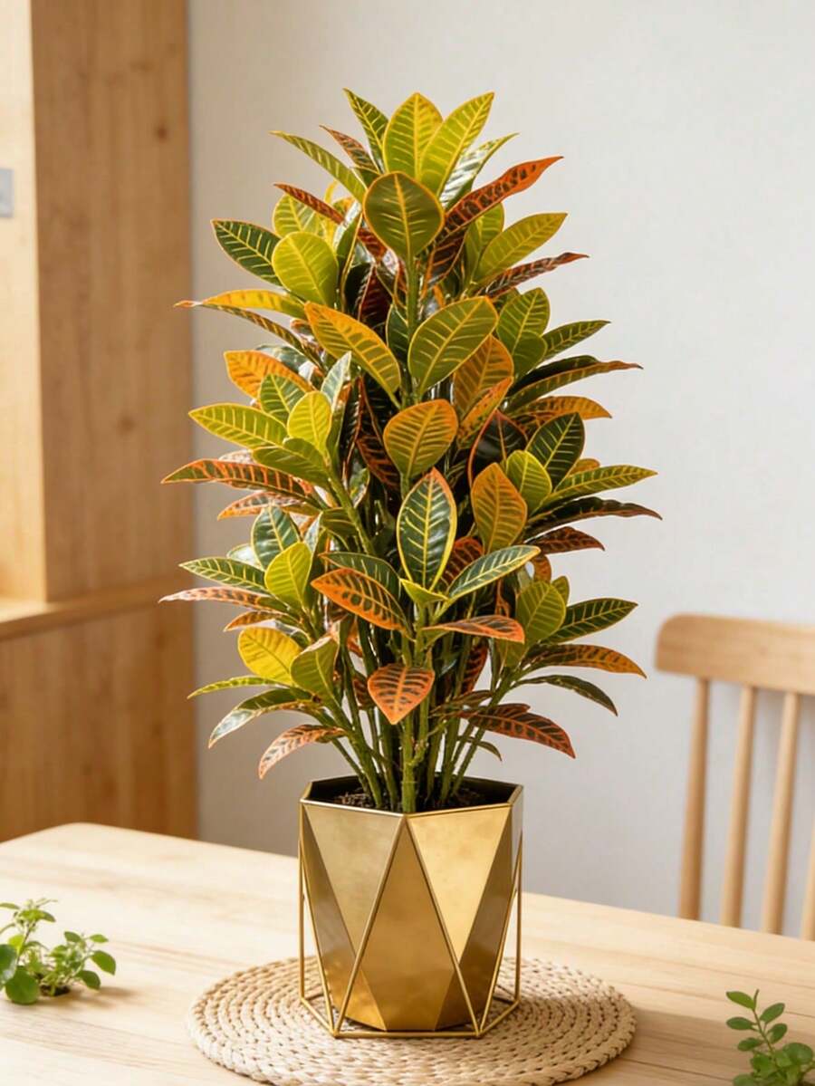 1pc Artificial Banyan Tree With Color-Changing Leaves, Suitable For Indoor/Outdoor Decoration, Brazilian Style, Without Pot, Ideal Gift For Valentine's Day, Birthday, Graduation Ceremony, Fake Plant Home Decor, Christmas Decoration, Room Decoration - Green - View 1