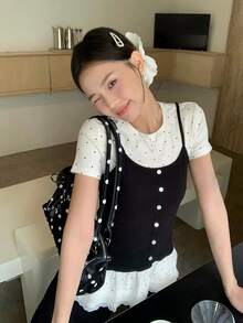 2合1標準肩短袖T恤，芭蕾風修身版型，百搭波點女款上衣，夏季白色 - 白色 - 查看 3