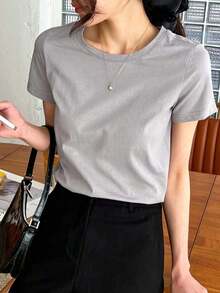 Camiseta de manga corta de mujer de unicolor y cuello redondo, adecuada para el verano - Gris Claro - Ver 7