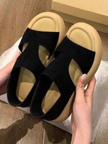 Women Flat Sandals - Black - View 2