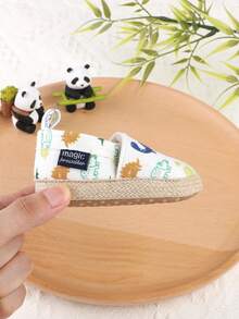 1 Pair Boys Girls Cartoon Dinosaur Design Slip-On Flat Sneakers, Infant Walking Shoes, Spring Autumn Summer Winter - White - View 8
