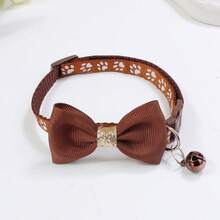 1 pieza Collar ajustable de 17-35cm con campana, lentejuelas, lazo y patrón de huella de pata, decoración de cinta para uso diario de gatos, perros y mascotas - Multicolor - Ver 7