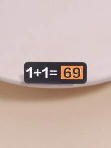 “1+1=69”趣味成人幽默珐琅徽章 - 彩色 - 查看 1