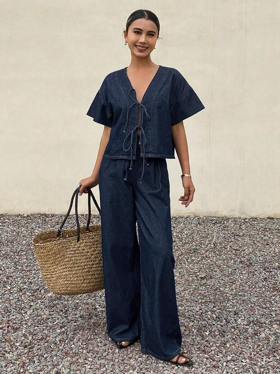 Conjunto de top con manga corta y amarre al frente, y pantalones vaqueros de corte holgado para mujer - Azul - Ver 1