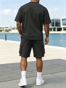 Kolrap 2pcs/Set Men's Lightweight Black Outfit, Loose Fit Round Neck T-Shirt + Cargo Shorts, Men's Casual Sports Style, Comfortable For Beach, Holiday, Travel - Black - View 3