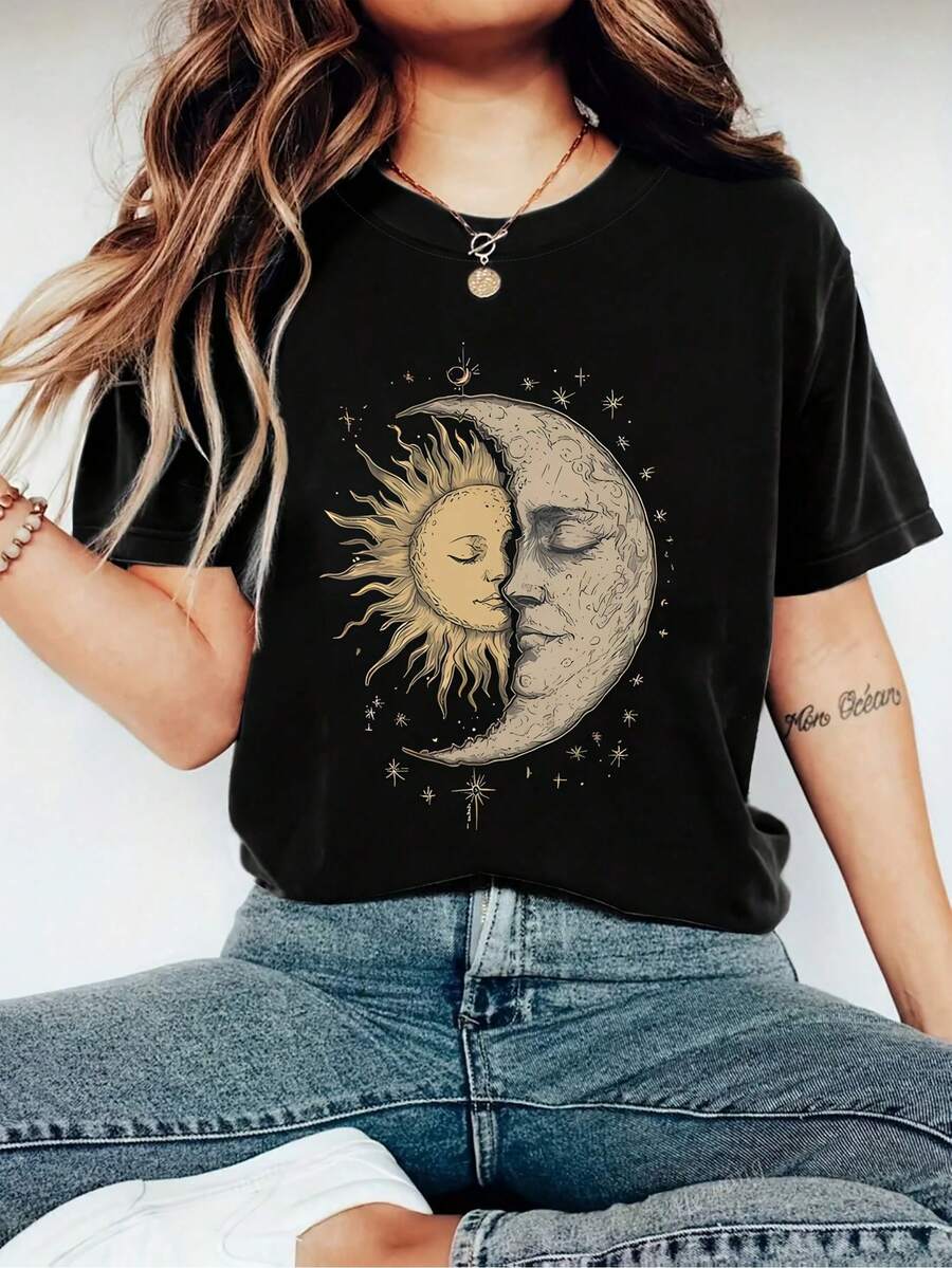 Women's Bohemian Style Mysterious Moon And Sun Face Print T-Shirt, Vintage Hippie Style, Casual Short Sleeve Round Neck Top, Perfect Choice For Spring Summer 2025 Women's Fashion - 後退 - 查看 1