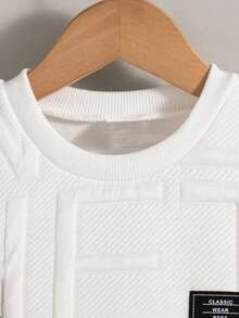2pcs Toddler Boys' Casual Solid Color Pattern Short Sleeve T-Shirt And Shorts Set With Pouch, Summer - White - View 3