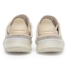 Under Armour UA Flow Slipspeed Trainer NB 休闲舒适通勤运动鞋，男女通用 - 淺棕色/膚色 - 查看 4