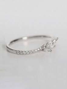 1 chiếc nhẫn đá Cubic Zirconia tinh tế, phù hợp cho nữ, có thể đeo trong các dịp cưới hỏi, tiệc tùng, lễ đính hôn, kỷ niệm, quà tặng Ngày Valentine, quà tặng cho mẹ, Ngày của Mẹ. - Bạc - Xem 2