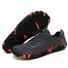 一双男女通用户外水鞋，五指设计，赤足穿着，轻便透气，防滑鞋底，适合游泳、涉水、划船、钓鱼、室内健身等活动。 - 灰色 - 查看 1