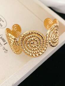 Modisches breites Spiral-Armreif-Armband für Damen, minimalistisches klobiges Vintage-Boho-Manschettenarmband in Sonnengold-Ton, asymmetrisch, geeignet für den täglichen Gebrauch von Damen, Strandurlaub, Urlaubsgeschenk - Armband - Übersicht 4