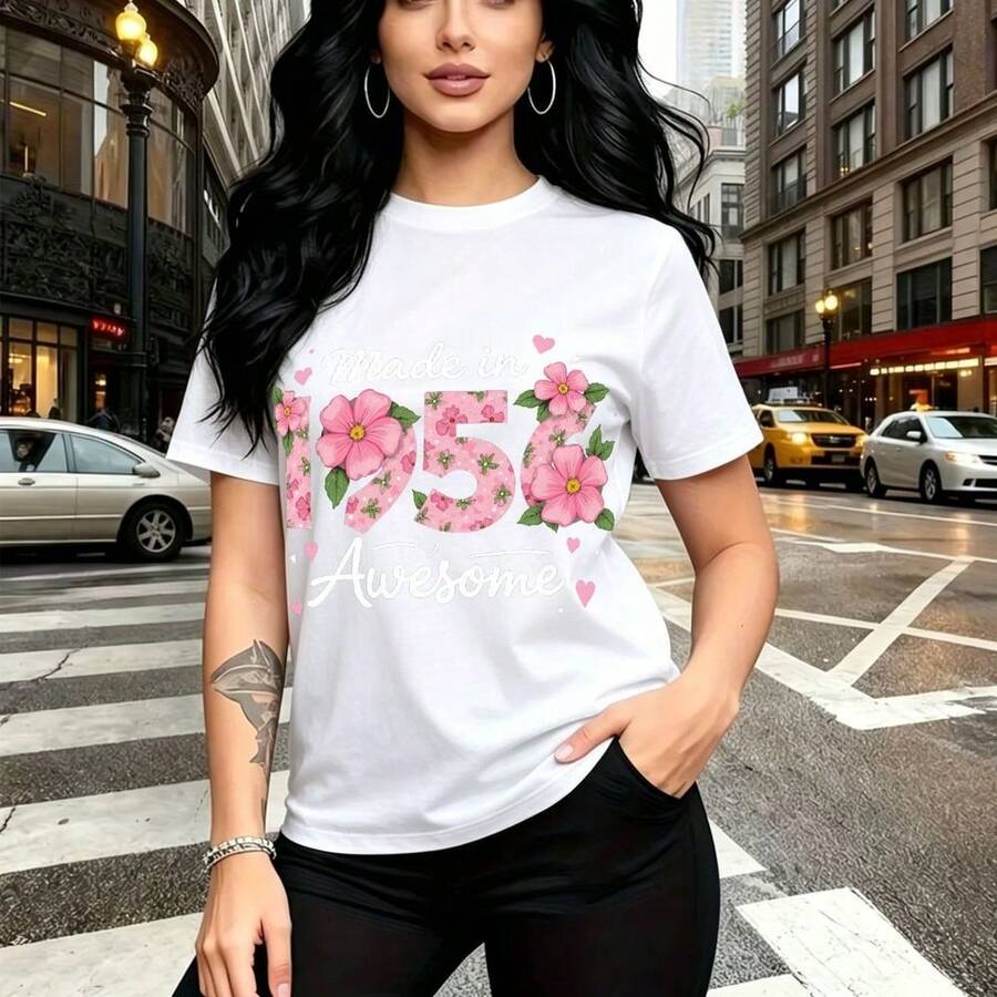 Camiseta de mujer con estampado vibrante y diseño artístico único - corte holgado y tela suave que abraza la piel, perfecta para el calor del verano mexicano - ideal para paseos por el mercado, reuniones familiares en Día de la Madre o celebraciones - Blanco - Ver 1