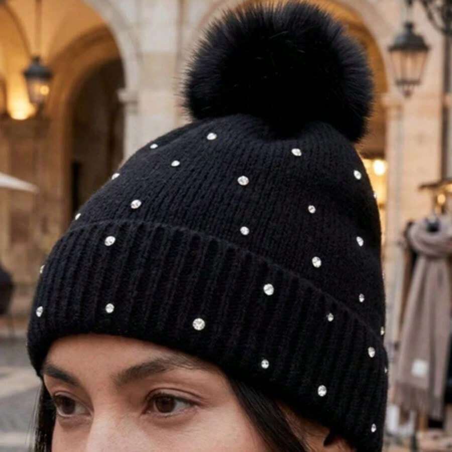 Women's Winter Thermal Hat With Glitter, Hypoallergenic, Lined With A Cute And Stylish Pom-Pom, Warm And Stylish. - MYA-41 preto c/ pedrinhas - 查看 1