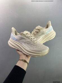 Hoka One One CLIFTON 9 公路跑鞋,透气、轻便、缓震、防滑,四季皆宜,男女通用,流沙色 - 流沙色 - 查看 2