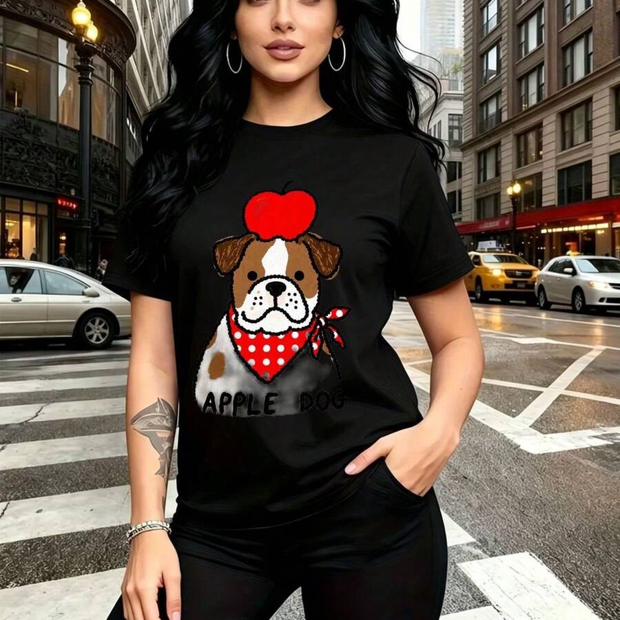 Camiseta de mujer con estampado divertido de bulldog caricaturesco "APPLE BOO" con pañuelo rojo y corazón - camiseta casual de manga corta con ajuste cómodo y estilo urbano moderno - ideal para paseos por la ciudad, salidas casuales con amigas y rega - Negro - Ver 1