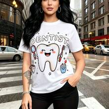Camiseta de mujer con estampado de diente caricaturesco y herramientas dentales que dice "DENTIST" - camiseta casual de cuello redondo, ajuste cómodo y moderno, estilo urbano y divertido para la calle - ideal para el Día de las Madres, cumpleaños o r - Blanco - Ver 10