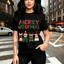Camiseta de mujer con estampado festivo "Merry Woofmas" y perritos bulldog francés navideños - diseño divertido y colorido con gorros de Santa y bufandas, ajuste cómodo y fresco ideal para paseos urbanos en la Ciudad de México - regalo perfecto para - Negro - Ver 10
