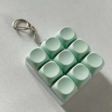 1 buah Gantungan Kunci Keycap Unik dan Menarik, Mainan Meja Taktil Berwarna-warni, Pereda Stres dan Kecemasan, Dekorasi Kantor yang Menyenangkan dan Ide Hadiah Unik - warna - View 15