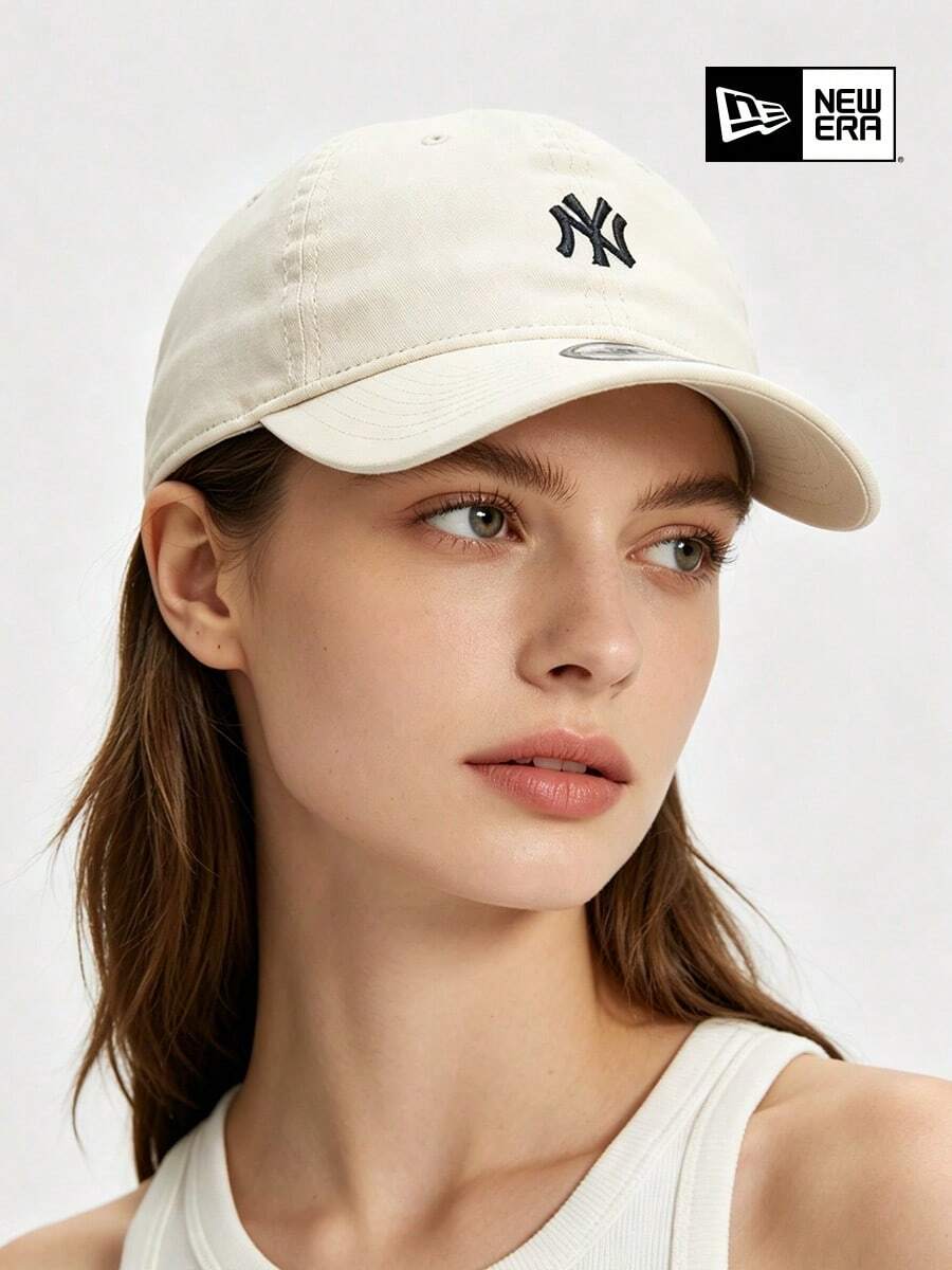 New Era New York Yankees Off-White 棒球帽,UPF50+ 防曬中性彎簷帽,極簡街頭風 - 白色 - 查看 1