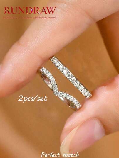 2pcs Simulated Moissanite V-Shaped One-Row Rhinestones Platinum Color Rings Set, Simple V-Shape Band Open Ring Couple Rings For Daily Wear, Valentine's Day Gift