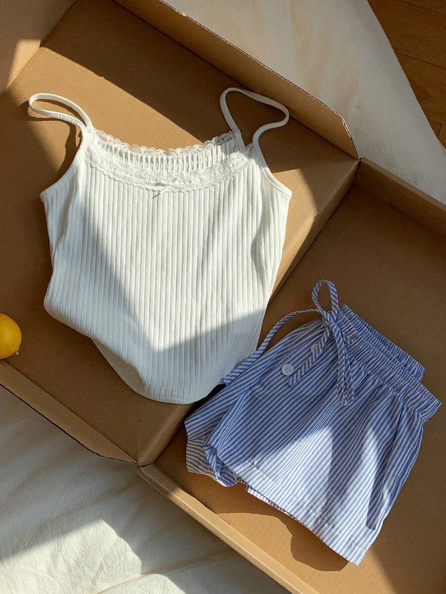 Conjunto de 2 piezas de mujer con tirantes finos, encaje, parches y lazo con estampado de lunares, para verano - Azul y blanco - Ver 1