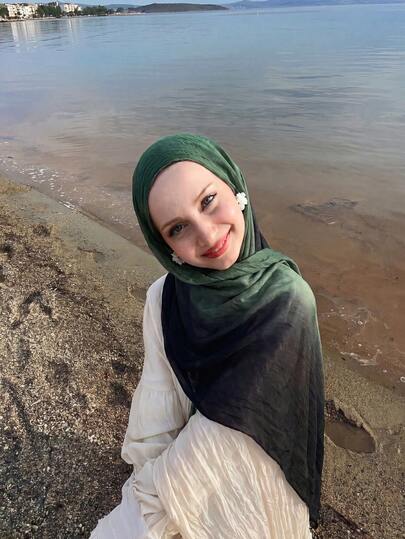 Ink‑Wash Style Gradient Ombre Hijab, New‑Style Fashion Headscarf For Muslim Women, Suitable For Beach Aesthetic Outfits, Daily Commute, Outdoor Leisure And Vacation Styles, Wearable All Year Round.