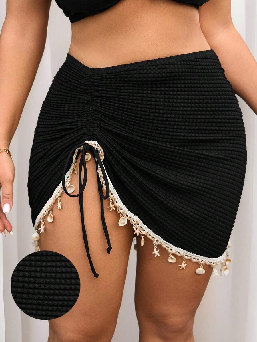 Falda de verano para mujer de talla grande con cordón, fruncido, estampado de estrella de mar y concha, flecos, unicolor, tela de textura especial y bajo con abertura - Negro - Ver 1