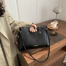 Bolso de cuero genuino para mujer, elegante bolso de mano y de hombro para oficina, citas y fiestas. Versátil bolso tote vintage de cuero encerado de color sólido para mujer, bolso de hombro casual, único y de alta calidad. - Negro - Ver 2