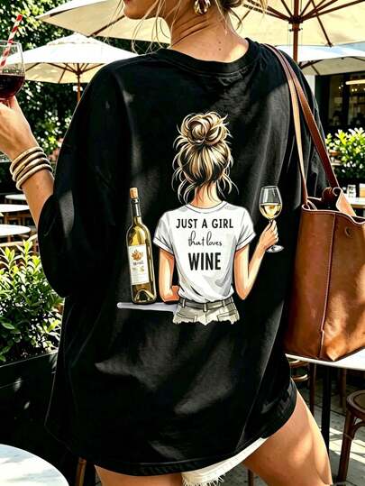 2026 宽松休闲“Just A Girl Who Loves To Drink”图案T恤，短袖，欧美风格，黑色