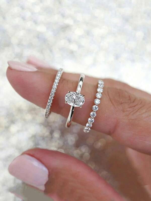CVNANA 3 Peças Conjunto de Anéis Oval CZ em Tom de Prata para Mulheres, Bandas Empilháveis, Anéis de Noivado e Casamento de Luxo, Estilo Minimalista e Elegante, Adequado para Uso Diário, Noivado e Presente