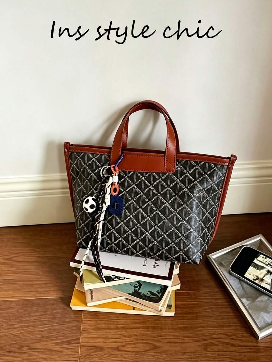 Bolso de mano de moda con silueta estructurada y patrón de diamantes en todo el diseño, ideal para entusiastas de la moda, ligero y práctico para transportar, añadiendo una sofisticación atemporal a cualquier look