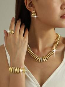 jealous young 5 pezzi Set di gioielli di lusso a forma di oliva con micro-intarsi di zirconia cubica scintillante, inclusi collana, orecchini, anello e bracciale, adatto per le donne per partecipare a banchetti, uso quotidiano, appuntamenti, vacanze, matrimoni e altre occasioni - Dorato - Visualizzare 3