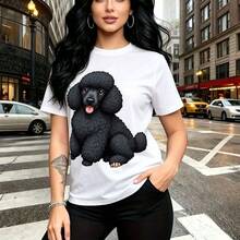 Camiseta de mujer con estampado de poodle negro esponjoso sentado y lengua afuera - camiseta casual de manga corta, ajuste cómodo y elegante, estilo urbano y divertido - ideal para paseos por la ciudad, salidas casuales y regalo perfecto para mamá, e - Blanco - Ver 7