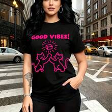 Camiseta de mujer con estampado de chica con cabello largo y aretes, diseño "GOOD VIBES!" con gatos neón dándose la mano - camiseta casual de cuello redondo, ajuste cómodo y elegante, estilo urbano y divertido - ideal para paseos por la ciudad, días - Negro - Ver 10