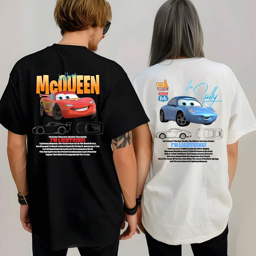 The American Street Style Couple T-Shirt From Disney's "Cars" IP Is Themed Around Lightning McQueen And Sally, Featuring A Back Print Design And Strong And CP Attributes. It Is A Popular And Popular Graphic T-Shirt For European And American Street Style And Amusement Park Games. Disney Valentine's Day Top Shirt, Disney Couple Shirt, Disney Women's Shirt, Wedding Anniversary Shirt. A Trip To Disneyland, Featuring Loose Shoulder Designs And Soft Cotton T-Shirts That Are Skin Friendly And Comfortable. The Loose Fit Has Strong Body Tolerance And Is Suitable For Both Men And Women. It Is A Popular Choice For Park Dressing, Suitable For Couples, Passionate Couples, And Newlyweds. They Are Perfect For Weddings, Engagements, Brides' Leisure Activities, Couples' Daily Outings, Disney Enthusiasts, Young Couples And Parent-Child Families, Valentine's Day Gifts, And The Best Anniversary Gifts, - Người da trắng - Xem 1