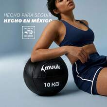 MUUK FITNESS Balón Medicinal de Entrenamiento Funcional 2kg/3kg/4kg/5kg/6kg/10kg | Pelota Wall Ball Profesional de PVC Reforzado con Superficie Antideslizante | Ideal para Crossfit, Fuerza, Resistencia, Abdominales, Sentadillas, Box y Home Gym - 10kg - Ver 10
