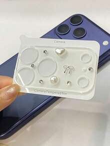 Compatible con Apple 17 Pro Max Protector de lente transparente integrado de alta definición de lujo con diamantes de imitación, corazón asimétrico de perlas hecho a mano, anti-caída y anti-arañazos - Corazón de Perla - Ver 5