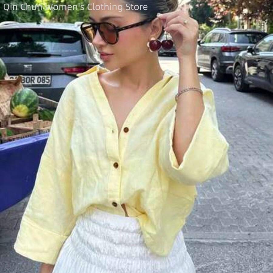 WNS Blusa casual de mujer amarillo mantequilla de primavera/verano 2026, básica de solapa de un solo pecho de manga 3/4 estilo playa, elegante para el Día de San Valentín, Carnaval, fiesta de playa - Amarillo - Ver 1