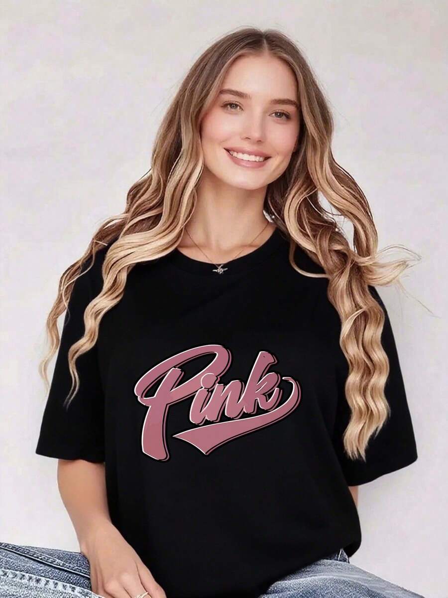 Sommar Toppar Dam 2026Womens Pure - T-Shirt: Chic Script: Pink Artistic Womens T-Shirt - Fashion Addio Al Nubilato - Black - View 1