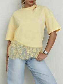Camiseta de manga corta con parche de encaje de punto de unicolor, uso casual, deportivo y de oficina para primavera/verano - Amarillo - Ver 2
