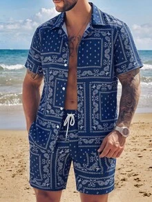 Conjunto de camisa de manga corta de un solo pecho con estampado de cachemira ligera & pantalones cortos para hombre, cintura elástica con cordón y bolsillos, conjunto de 2 piezas de camisa con patrón floral de nuez de la oeste vintage + pantalones cortos bermuda, adecuado para estilo callejero, uso diario, viajes de vacaciones - azul real - Ver 4