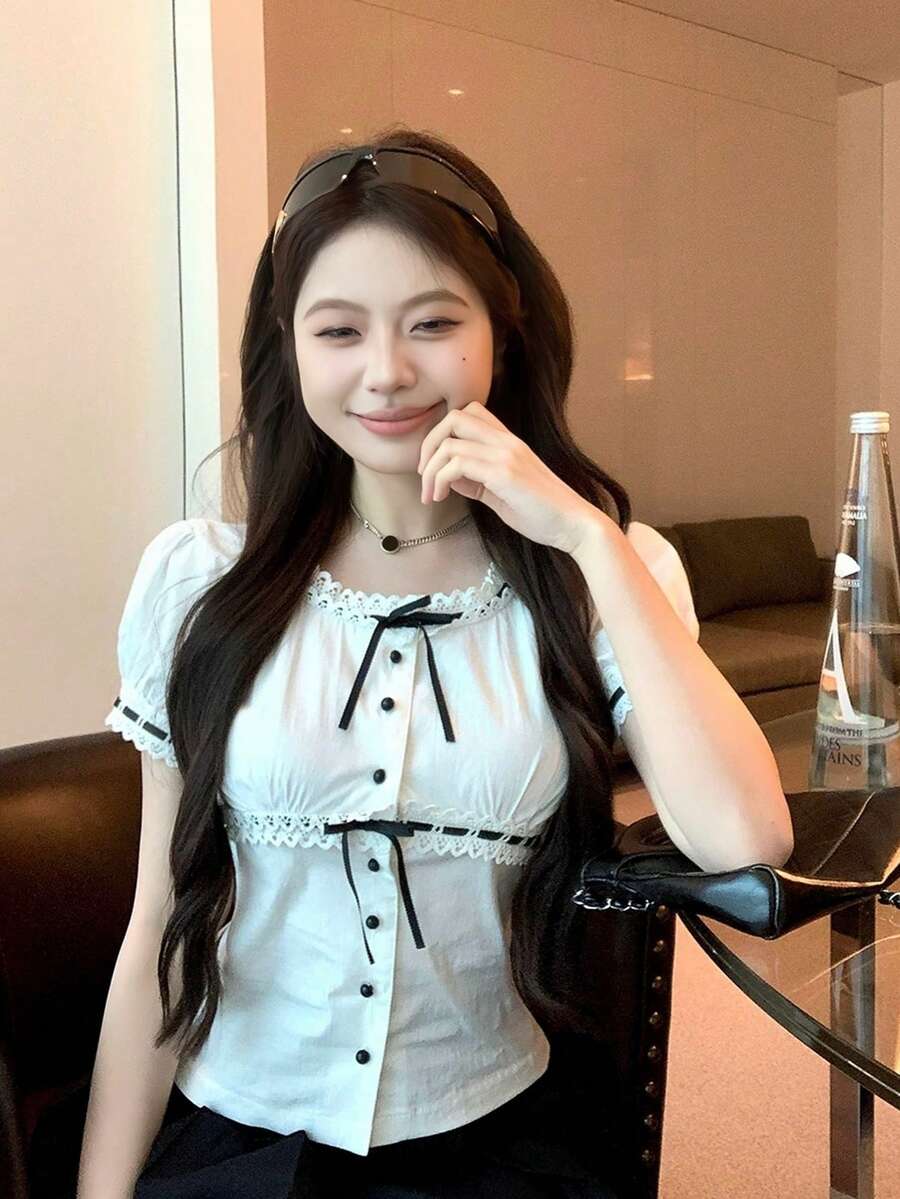 蕾絲蝴蝶結拼接短袖襯衫,新款時尚修身女款白色夏季上衣 - 白色 - 查看 1