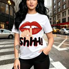 Camiseta de mujer con estampado de labios rojos y gesto de silencio "Shhh" en fuente goteante - diseño urbano gráfico, ajuste cómodo y casual, ideal para paseos por la ciudad, salidas nocturnas y estilo callejero - regalo perfecto para mamá, esposa, - Blanco - Ver 1