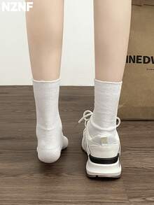 NZNF 2025 New Arrival White Chunky Sneakers, Vintage Low-Top Casual Shoes, Flattering Silhouette - Beige - View 3