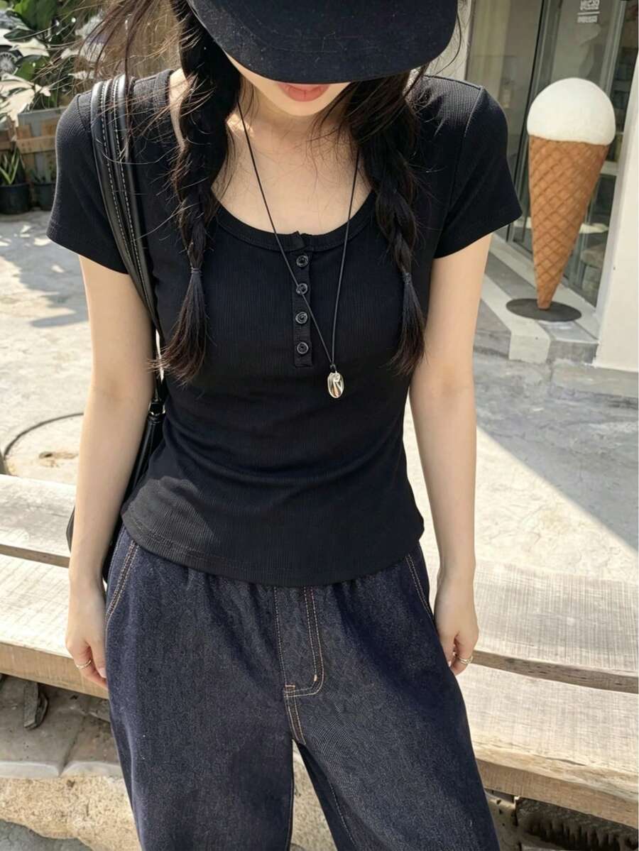 素色標準肩寬短袖女款休閒圓領修身彈性T恤上衣,夏季 - 黑色 - 查看 1