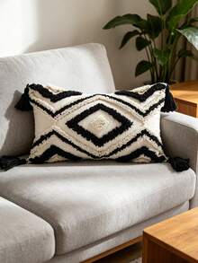 1pc Black Rhombus Pattern Pillowcase, Bohemian Style Embroidered Four-Corner Tassel Fringe Craft, Nordic Daily Room Bed Head Decor Cushion, Living Room Office Sofa Cushion Cover, Outdoor Garden Patio Fabric Decor Pillowcase, Holiday Party Decor Pillowcase, Lounge Chair Cushion, All Seasons Universal, Without Insert, 30*50 45*45cm - Black and White - View 8