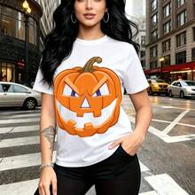 Camiseta de mujer con estampado de calabaza de Halloween estilo urbano con ojos brillantes y sonrisa amenazante - camiseta casual de manga corta, ajuste cómodo y moderno, ideal para calles y fiestas de otoño - regalo perfecto para mamá, esposa, novia - Blanco - Ver 11