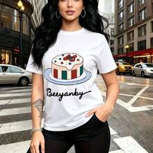 Camiseta de mujer con estampado de pastel redondo con glaseado blanco, rayas rojas y verdes y dos cerezas en un plato azul claro con nombre "Kacyankby" - camiseta casual de cuello redondo, ajuste cómodo y elegante, estilo urbano y divertido - ideal p - Blanco - Ver 10