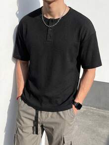 1 pieza Camisa polo de punto a cuadros con cuello henley gris para hombre, súper suave y cómoda, estilo casual minimalista de manga corta, adecuada para el transporte diario y el ocio - Negro - Ver 9